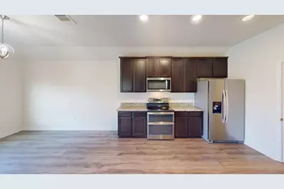 1531 Twin Estates Drive, Kyle, TX 78640 - Photo 14
