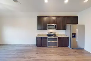 1531 Twin Estates Dr, Kyle, TX 78640 - Photo 14