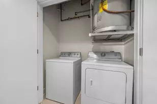 603 Davis St, Austin, TX 78701 - Photo 24