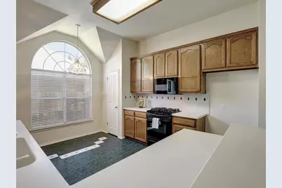 213 Mesa Verde Street, Cedar Park, TX 78613 - Photo 10