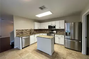 102 Brentwood Dr, Leander, TX 78641 - Photo 12