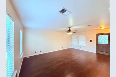 102 Brentwood Drive, Leander, TX 78641 - Photo 4