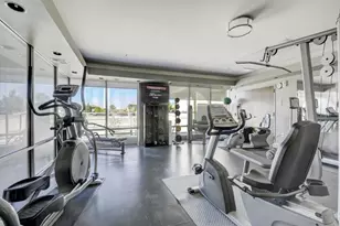 300 Bowie St, Austin, TX 78703 - Photo 34