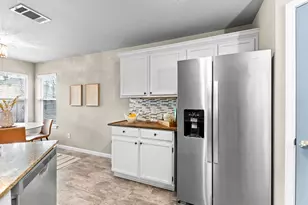 2201 Whistling Way, Taylor, TX 76574 - Photo 22