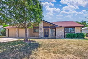 404 E Central Dr, Georgetown, TX 78628 - Photo 1