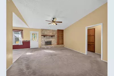 404 E Central Drive, Georgetown, TX 78628 - Photo 4