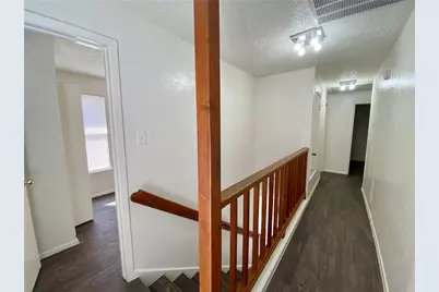 407 E 30th Street #B, Austin, TX 78705 - Photo 12