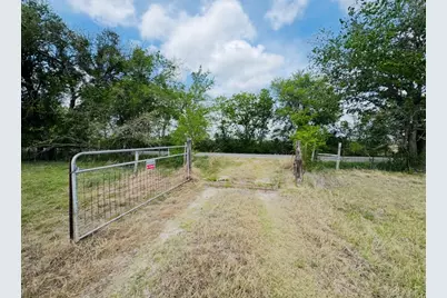 789 Upper Elgin River Road, Elgin, TX 78621 - Photo 2