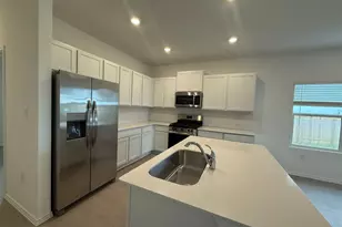 203 Herald Dr, Hutto, TX 78634 - Photo 10