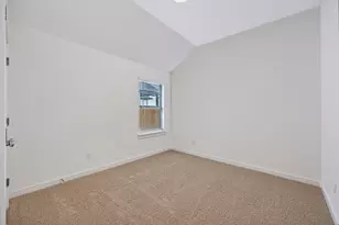 109 Melrose St, Hutto, TX 78634 - Photo 22