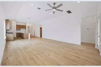 109 Melrose Street, Hutto, TX 78634 - Photo 12