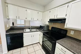 2215 Post Rd, Austin, TX 78704 - Photo 2