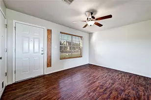 11724 Gemmer St, Del Valle, TX 78617 - Photo 6