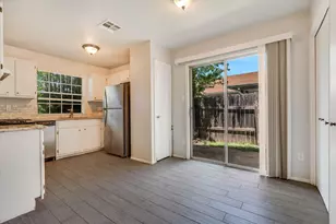11906 Sunhillow Bend, Austin, TX 78758 - Photo 4