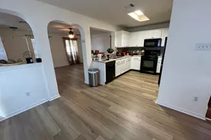 1000 Berry Bend Path, Round Rock, TX 78664 - Photo 2