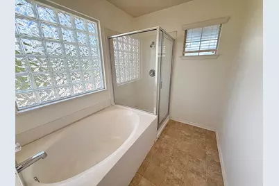 1000 Berry Bend Path, Round Rock, TX 78664 - Photo 12
