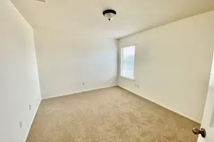 1000 Berry Bend Path, Round Rock, TX 78664 - Photo 10