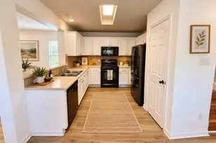 1000 Berry Bend Path, Round Rock, TX 78664 - Photo 4