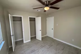 4609 E 12th St, Austin, TX 78721 - Photo 10