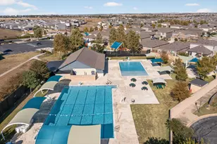 137 Miracle Dr, Jarrell, TX 76537 - Photo 24