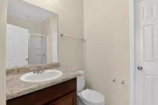 137 Miracle Dr, Jarrell, TX 76537 - Photo 16