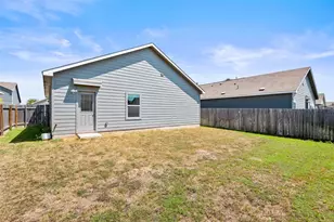 13803 Tordillo Dr, Elgin, TX 78621 - Photo 24