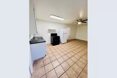 1914 Cullen Avenue #B, Austin, TX 78757 - Photo 8