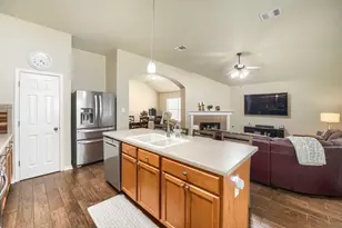 18701 Dry Pond Dr, Pflugerville, TX 78660 - Photo 14