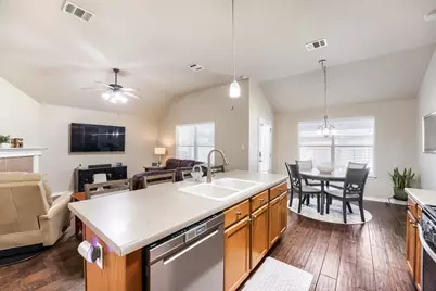 18701 Dry Pond Drive, Pflugerville, TX 78660 - Photo 12