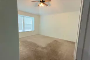 128 Riverhill Dr, Georgetown, TX 78628 - Photo 18