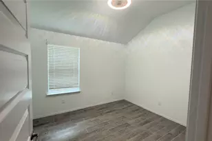 128 Riverhill Dr, Georgetown, TX 78628 - Photo 14