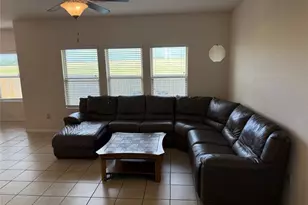 352 Circle Wy, Jarrell, TX 76537 - Photo 10