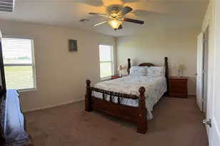 352 Circle Wy, Jarrell, TX 76537 - Photo 24
