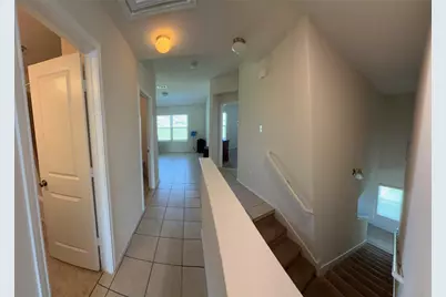 352 Circle Way #37E, Jarrell, TX 76537 - Photo 12