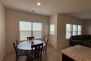 352 Circle Wy, Jarrell, TX 76537 - Photo 8