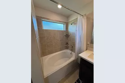 352 Circle Way #37E, Jarrell, TX 76537 - Photo 26