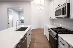 154 Blackborrow Dr, Kyle, TX 78640 - Photo 20