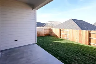 154 Blackborrow Dr, Kyle, TX 78640 - Photo 22