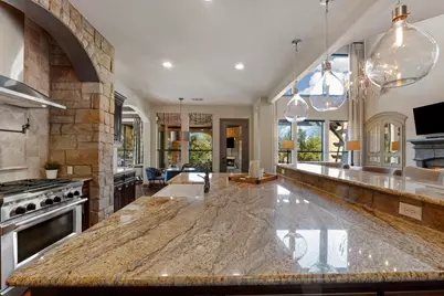 2104 University Club Drive, Austin, TX 78732 - Photo 10
