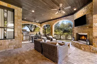 2104 University Club Dr, Austin, TX 78732 - Photo 14
