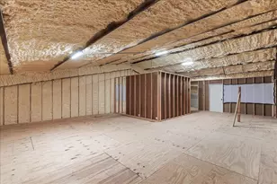 300 Co Rd 407, Spicewood, TX 78669 - Photo 24