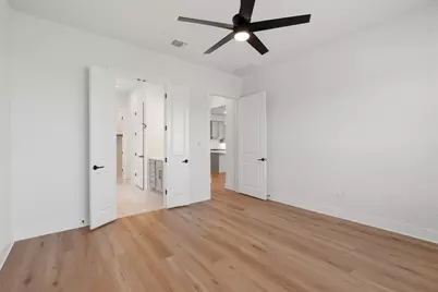 8600 Aracari Cove, Austin, TX 78744 - Photo 16