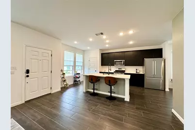 2009 Winston Way, Leander, TX 78641 - Photo 2
