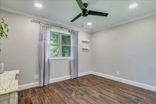 13311 Briar Hollow Dr, Austin, TX 78729 - Photo 20