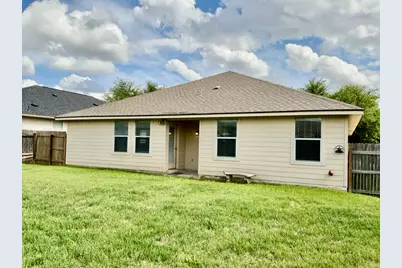 7833 Squirrel Hollow Drive, Georgetown, TX 78628 - Photo 20