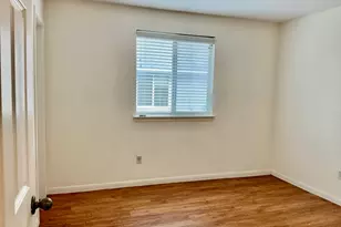 7833 Squirrel Hollow Dr, Georgetown, TX 78628 - Photo 12