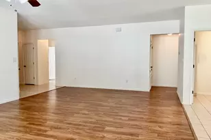 7833 Squirrel Hollow Dr, Georgetown, TX 78628 - Photo 4