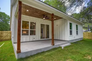 104 Pony Grass Ln, Bastrop, TX 78602 - Photo 26