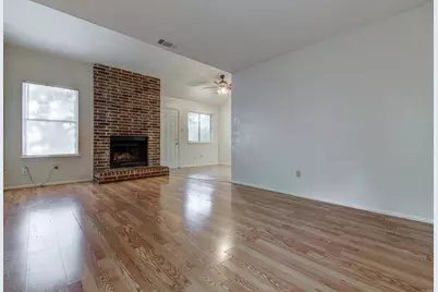 300 Villa Oaks Circle #A, Austin, TX 78745 - Photo 10