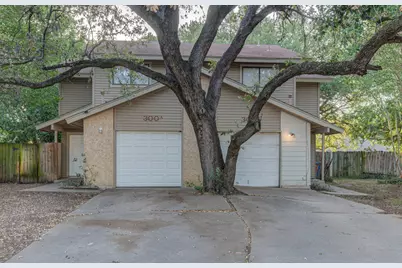 300 Villa Oaks Circle #A, Austin, TX 78745 - Photo 2